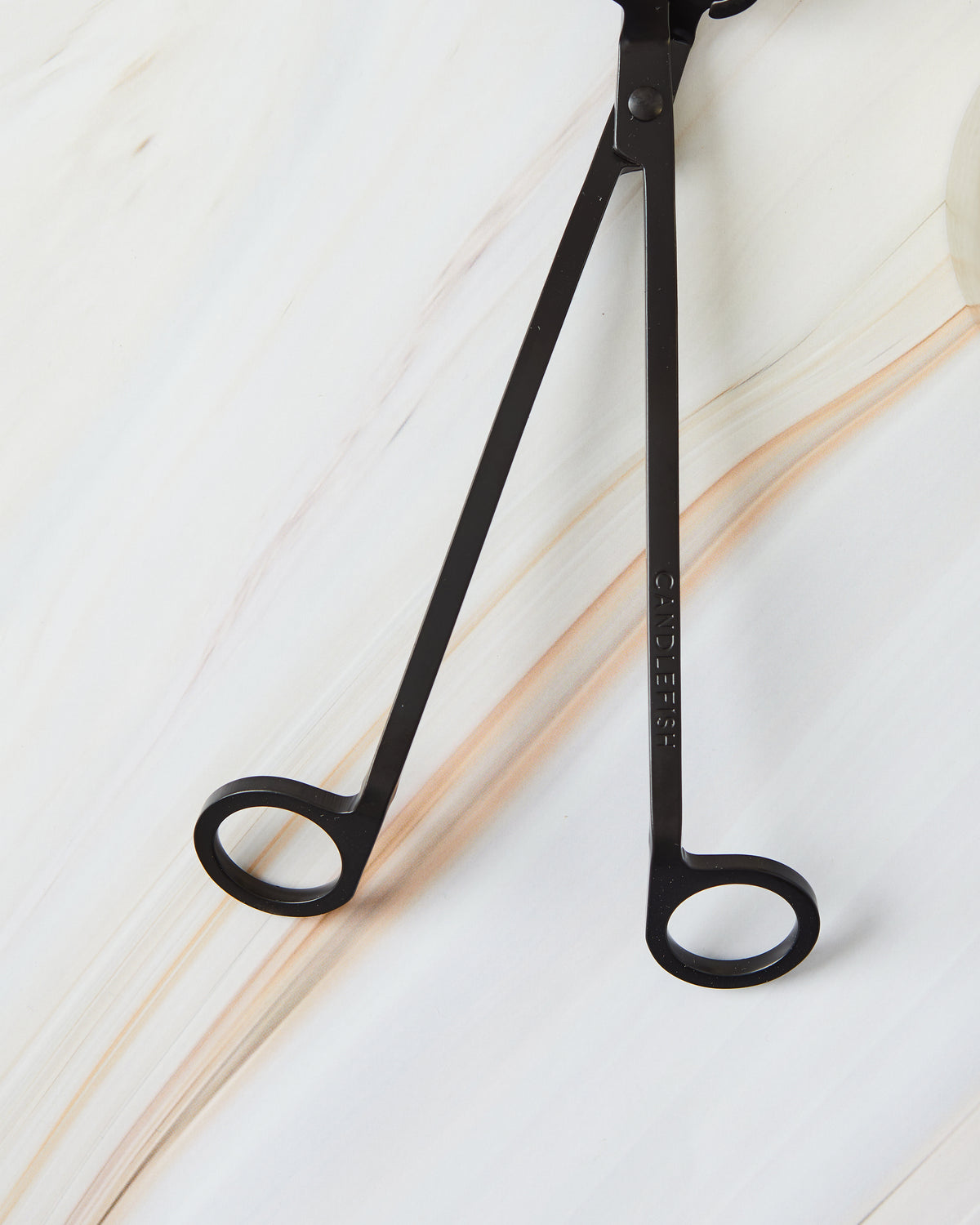 Engraved Matte Black Wick Trimmer